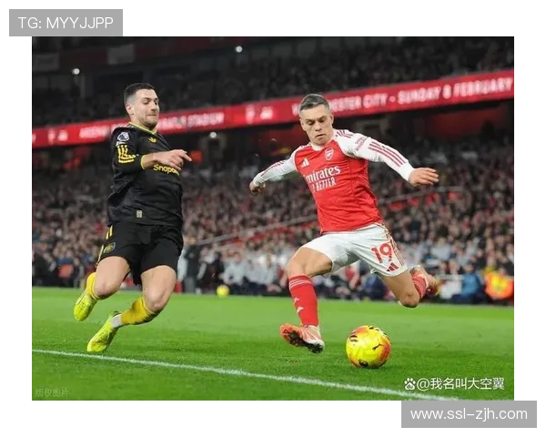 曼联客场3-2逆转阿森纳,库尼亚87分钟远射绝杀 曼联客场3-2逆转阿森纳,库尼亚87分钟远射绝杀